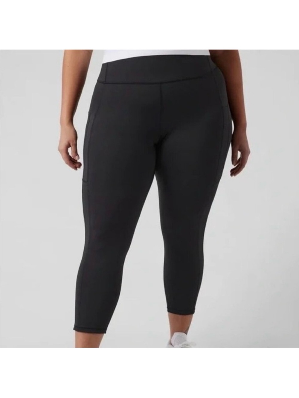 Athleta Ultimate Stash II 7/8 Tight Pockets Size XL Excellent Black Leggings